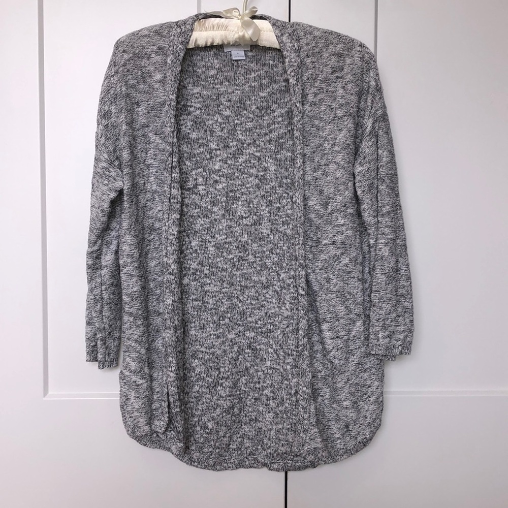 Women’s Old Navy sweater cardigan